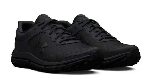 UA Men's Charged Assert 10